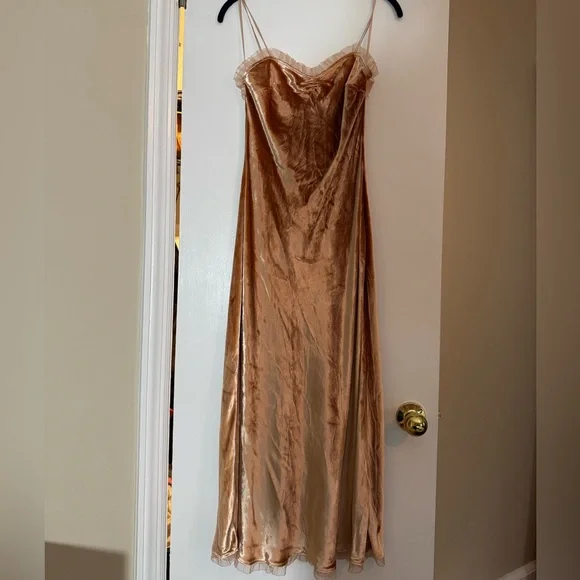 Doen Calsi Rose Blush Velvet Dress, NWT, Size XXS - Picture 1 of 8